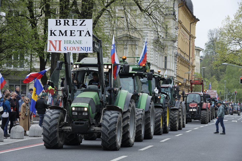 Fotografija: Protest kmetov v Ljubljani 24. 4. 2023 FOTO: Jože Suhadolnik