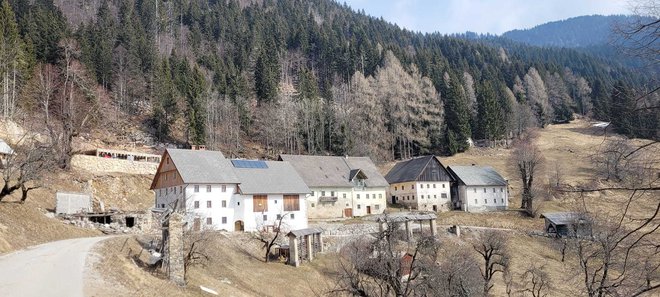 Zgornje Danje, najvišja vas v Sloveniji FOTO: Jožko Dakskobler