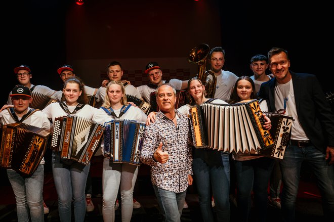 Tudi Vili Resnik je prišel v Sostro. FOTO: arhiv GŠ Bučar