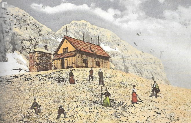 Odprtje Triglavskega doma na Kredarici 10. avgusta 1896. FOTO: Kamra/arhiv Matjaža Deržaja