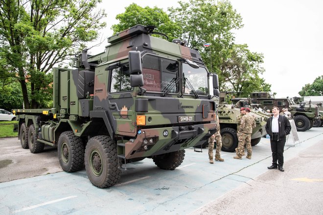 Naša vojska je sodobno opremljena. FOTO: Mediaspeed.net