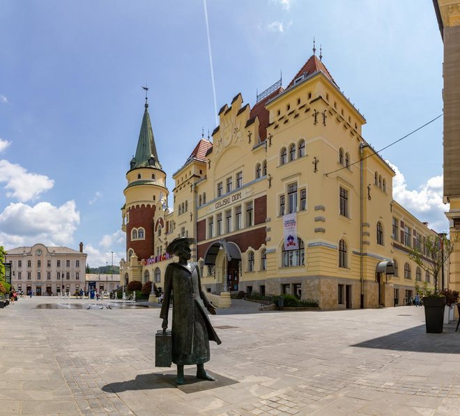 Požare je podtikal kar v domačem mestu. FOTO: Brunocoelho/shutterstock