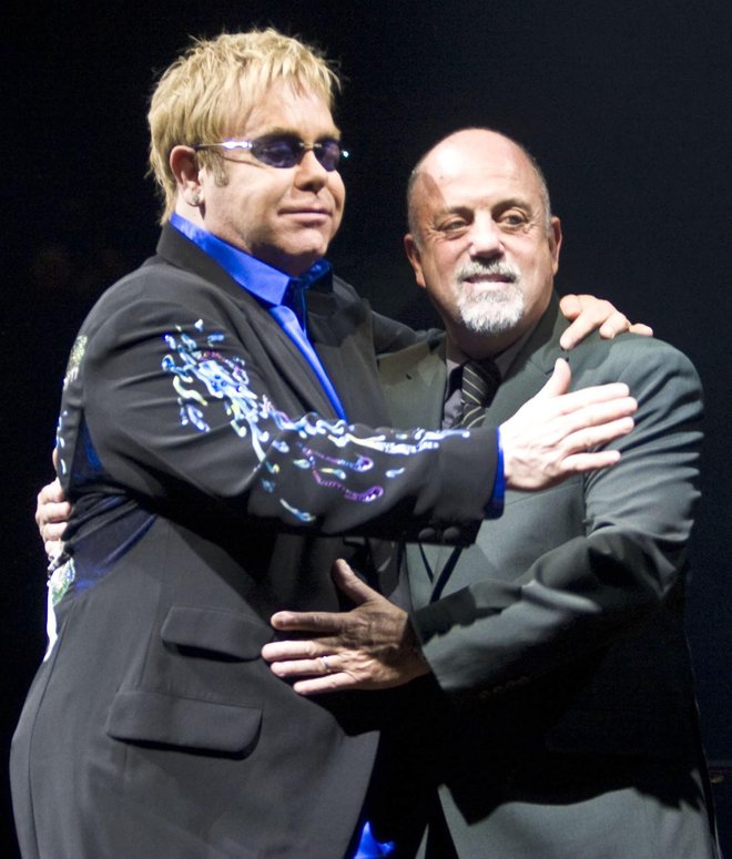 Z Eltonom Johnom sta skupaj preživela veliko časa na odru.
