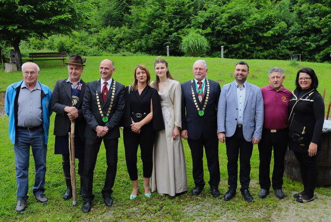 Dobrodošli pri mladem vinarju Marku Juvanu v Rečici ob Paki FOTOGRAFIJE: Jože Miklavc