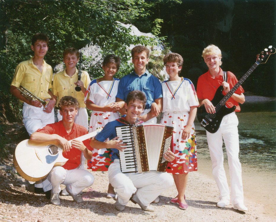 Fotografija: Prvotni ansambel Stopar je stopil na glasbeno pot leta 1985. FOTO: arhiv ansambla