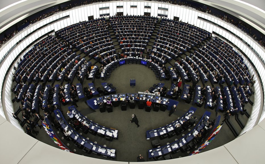 Fotografija: Devetega junija pa ne bomo odločali le o tem, kdo nas bo zastopal v Evropskem parlamentu, temveč tudi o referendumih. FOTO: Vincent Kessler Reuters Pictures