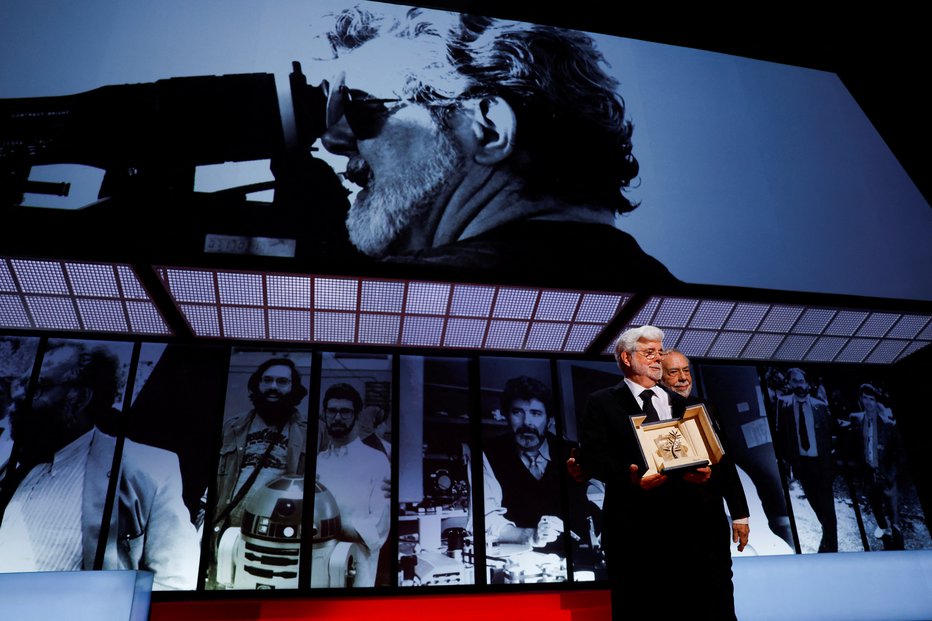 Fotografija: Zlato palmo za življenjsko delo je prejel ustvarjalec Vojne zvezd George Lucas. FOTO: Clodagh Kilcoyne/Reuters