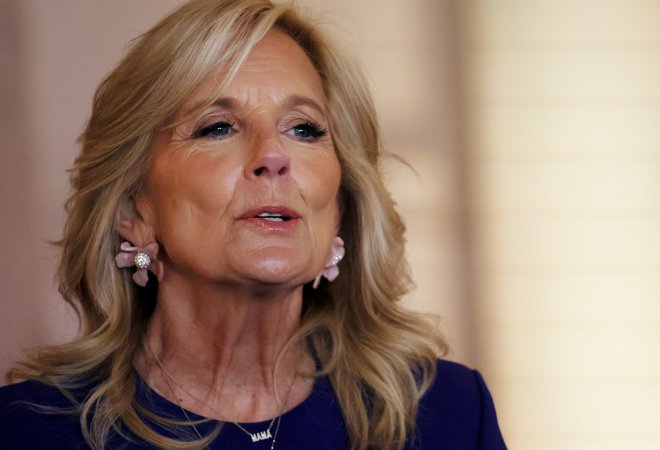 Lepo novico je sporočila ameriška prva dama Jill Biden. FOTO: Leah Millis/Reuters