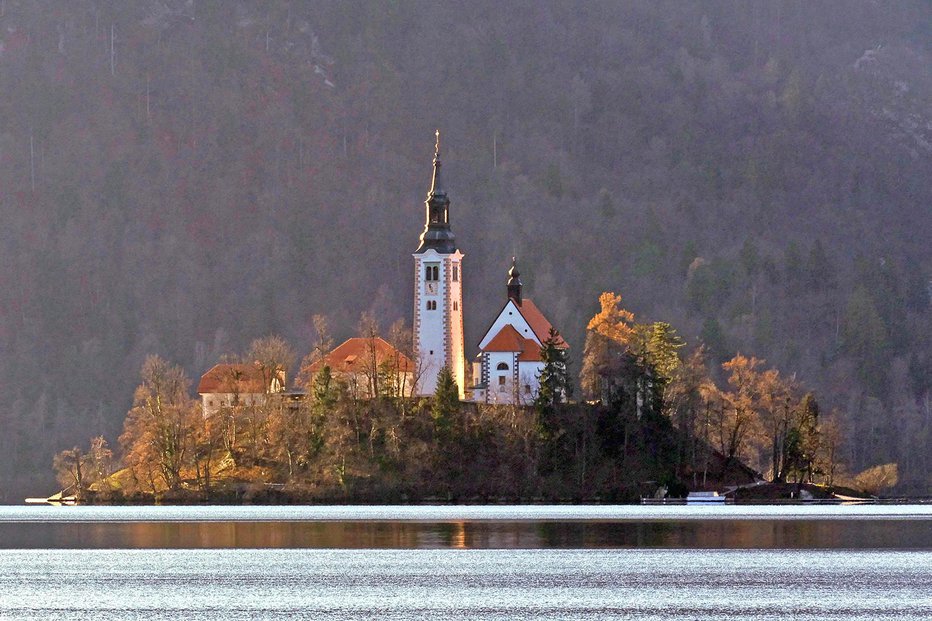 Fotografija: Na otoku ni nikoli dolgčas. FOTO: Primož Hieng