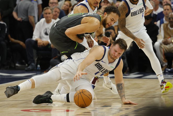 Dallas si je z zmagoslavjem priigral tudi teden počitka pred začetkom finala z Bostonom. FOTO: Bruce Kluckhohn/Reuters