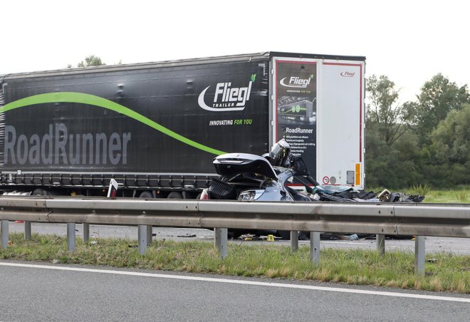 Posledice nesreče na A3.  FOTO: Edina Zuko/pixsell