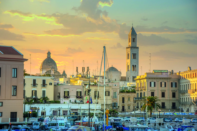 Za izhodišče si lahko izberete mesto Bari. FOTO: Depositphotos