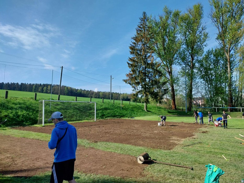 Fotografija: V nogometnem društvu žalujejo za dolgoletnim predsednikom. FOTO: Facebook/SSV Tirpersdorf