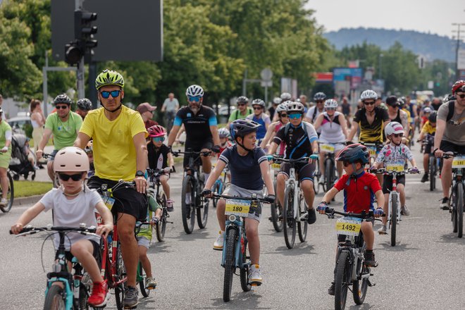 Prihodost Franje, družinsko-šolski maraton z več kot 2000 kolesarkami in kolesarji FOTO: Črt Piksi