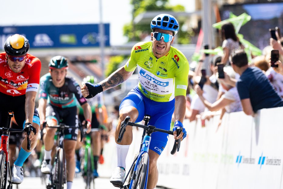 Fotografija: Dylan Groenewegen spet nosi zeleno majico. FOTO: Matic Klanšek Velej/Sportida