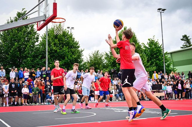 Pomerili sta se ekipi Partizan in KK Ptuj. Zmagali so slednji.