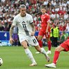 Danska v 17. minuti povedla proti Sloveniji (V ŽIVO)