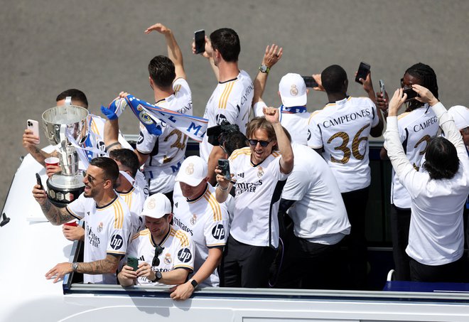 Real Madrid slavi zmago v La Ligi - Madrid, Španija - 12. maj 2024. FOTO: Isabel Infantes Reuters