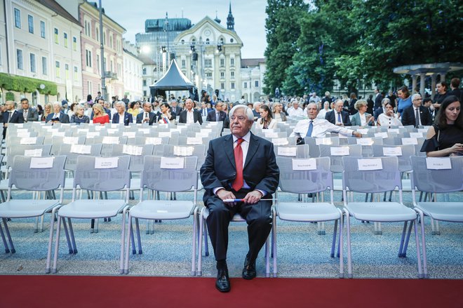 Osrednje državne proslave se je udeležil tudi Milan Kučan. FOTO: Jože Suhadolnik