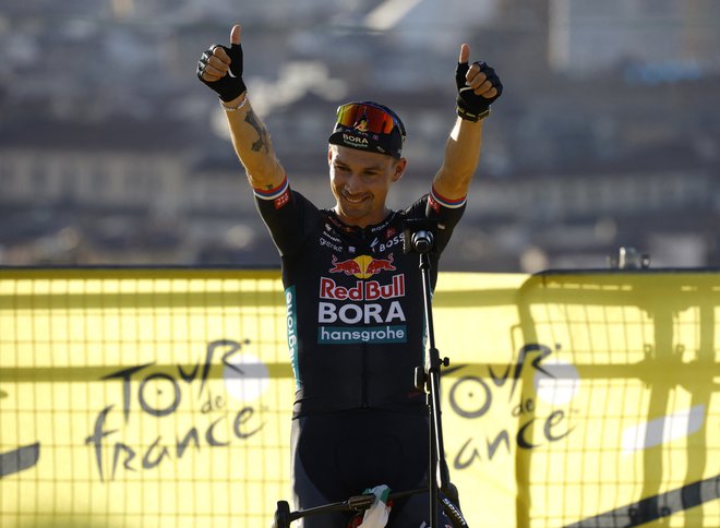 Cycling - Tour de France - Teams Presentation - Florence, Italy - June 27, 2024 Red Bull - Bora - Hansgrohe's Primoz Roglic during the teams presentation REUTERS/Stephane Mahe