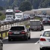 Ne odpravljajte se na pot, če ni nujno: na slovenskih cestah polno zastojev