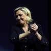 Velika volilna udeležba v Franciji za zmagoslavje skrajne desnice