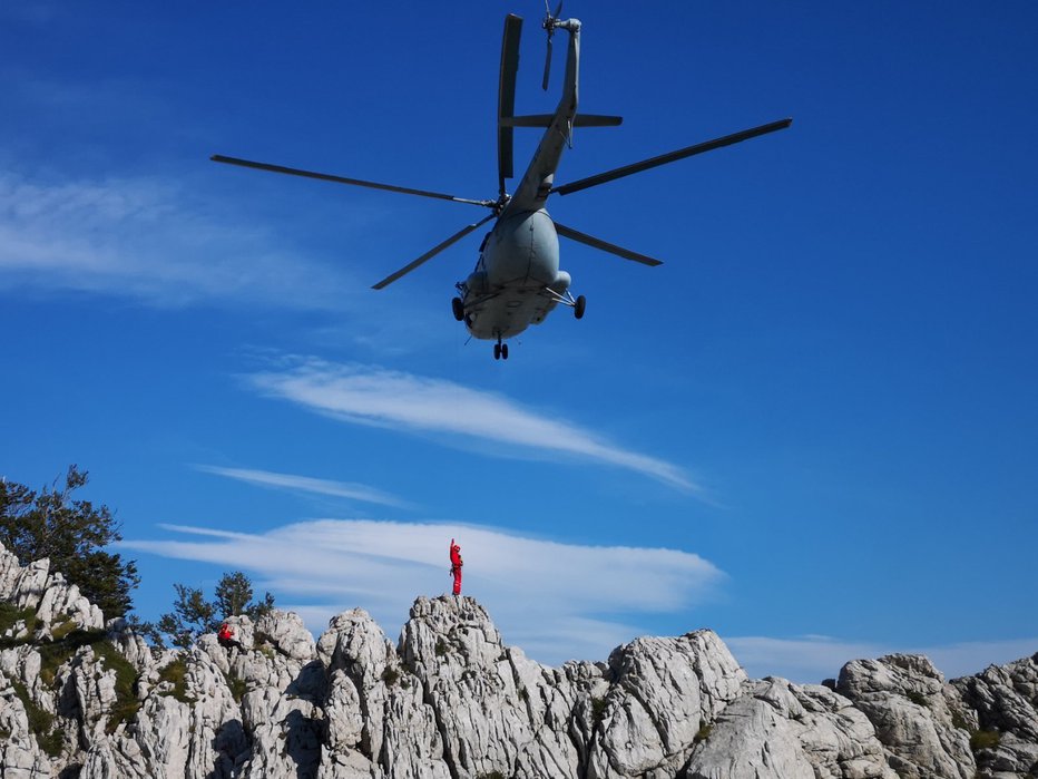 Fotografija: Paklenica, Aniča Kuk, plezanje, Nacionalni park Paklenica, Hrvaška, Gorska reševalna zveza Hrvaške, HGSS - Hrvatska gorska služba spašavanja, postaja Zadar FOTO: Hgss - Hrvatska Gorska Služba Spašavanja Hgss - Hrvatska Gorska Služba Spašavanja