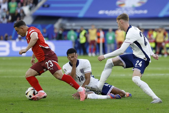 Angleži doslej v Nemčiji še niso navdušili. FOTO: John Sibley/Reuters