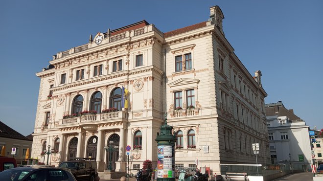 Središče zaznamuje mestna hiša – Tulln. FOTO: Igor Fabijan