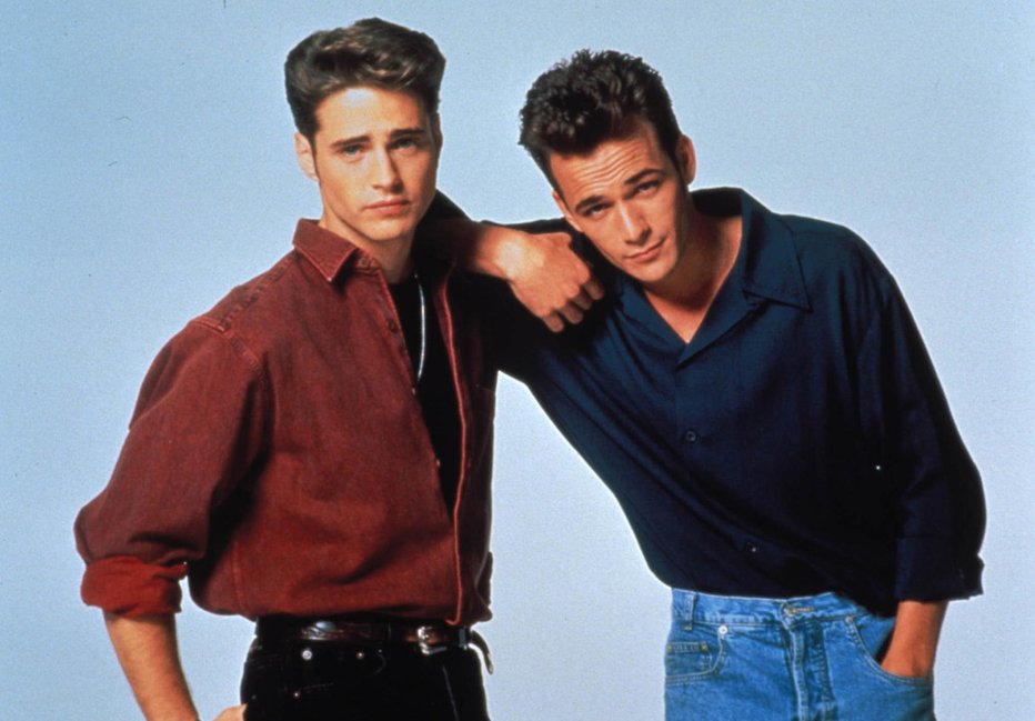 Fotografija: Jason Priestley in pokojni Luke Perry. FOTO: Nn