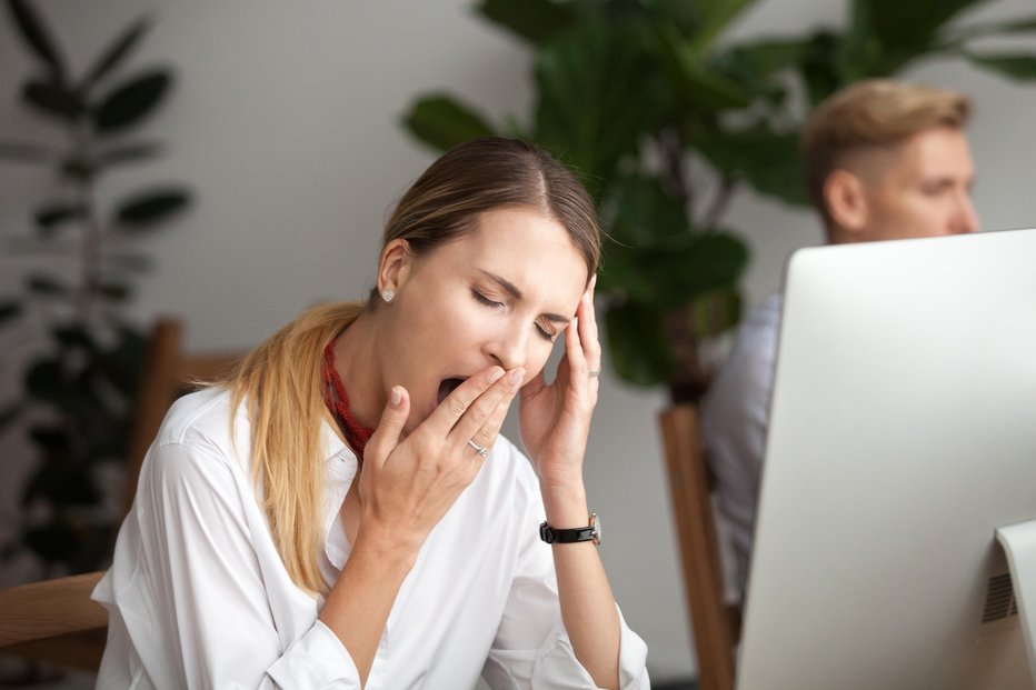 Fotografija: Eden od znakov prenizke količine železa v telesu je utrujenost. FOTO: Shutterstock