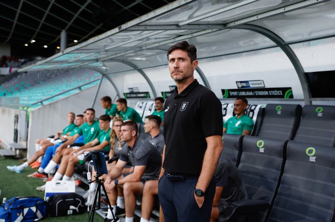 Victor Sanchez je uspešno začel zgodbo na klopi Olimpije. FOTO: Leon Vidic