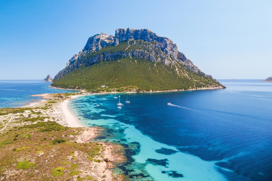 Fotografija: Sardinija slovi po zelo lepih plažah. FOTO: Alessandro Addis/Getty Images