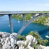Tudi na Hrvaškem povečan promet, pred Krškim mostom je že štirikilometrski zastoj