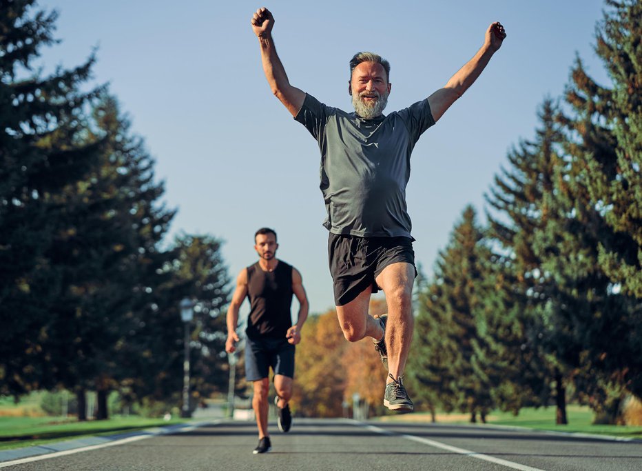 Fotografija: Starejši športniki lahko ohranijo maksimalno aerobno zmogljivost z uporabo različnih strategij. FOTO: Getty Images