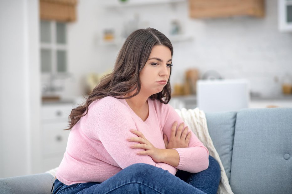 Fotografija: Stigmatizacija ali celo zasramovanje nekoga, ker je debel, ni sprejemljivo. Debelost je bolezen kot vsaka druga kronična bolezen. FOTO: Zinkevych Getty Images/istockphoto