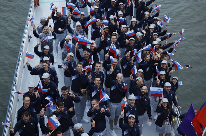 Tudi Slovenci so v Parizu. FOTO: Albert Gea/REUTERS