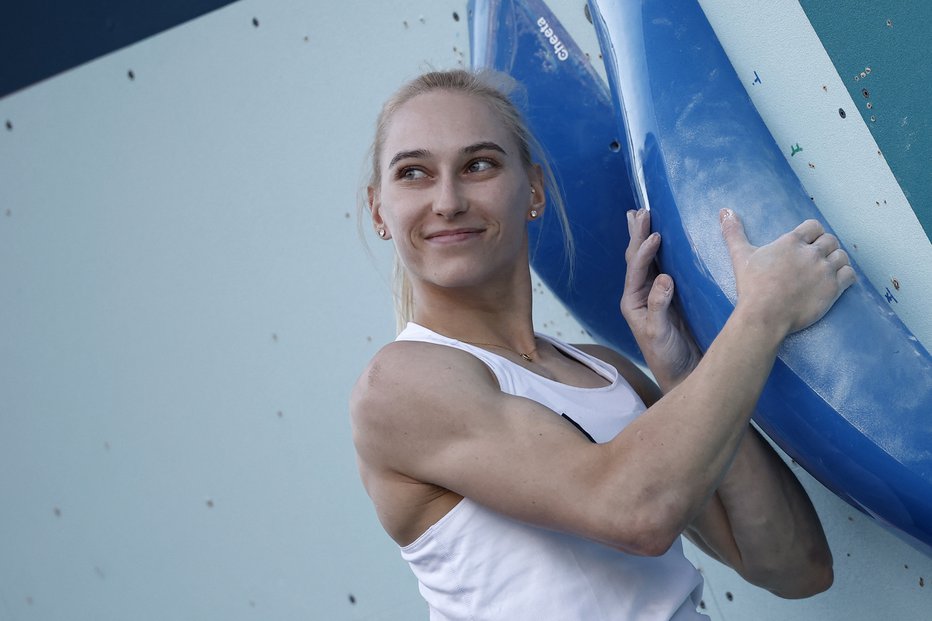 Fotografija: Dvakratna olimpijska prvakinja, večkratna svetovna in evropska prvakinja, štirje naslovi skupne zmagovalke svetovnega pokala športnih plezalk, naslov zmagovalke seštevka svetovnega pokala v balvanih, pet naslovov zmagovalke seštevka svetovnega pokala v težavnosti ... FOTO: Benoit Tessier Reuters