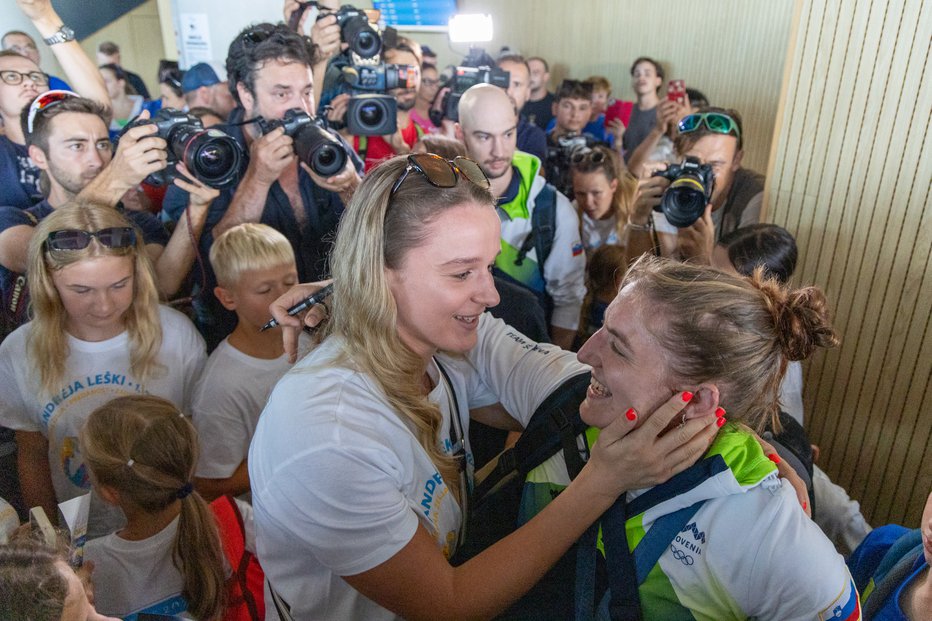 Fotografija: Sprejem zlate judoistke na Brniku FOTO: Voranc Vogel