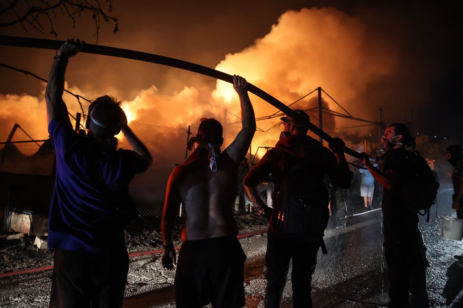 Fotografija: Pretresljivi prizori iz Grčije. FOTO: Aris Oikonomou/Afp