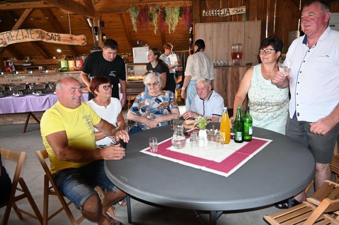 Na Fleisingerjevi vinogradniški kmetiji že klopota. FOTO: Ludvik Kramberger