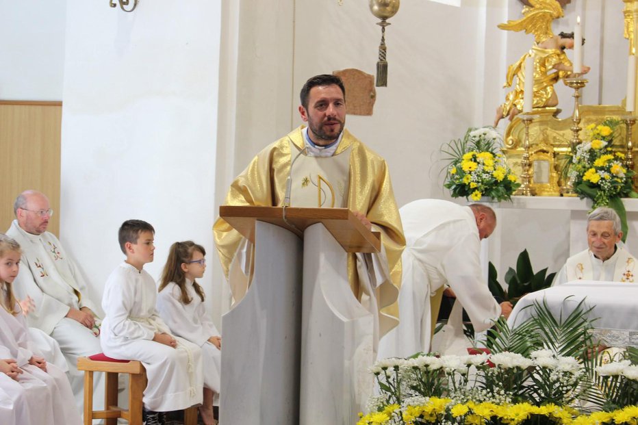 Fotografija: Župnik Martin Golob. FOTO: Oste Bakal