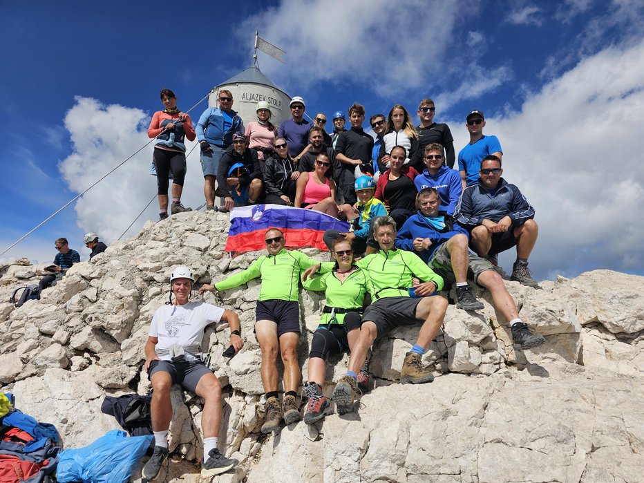 Fotografija: Celotna letošnja odprava na vrhu Triglava FOTOGRAFIJE: Osebni arhiv 