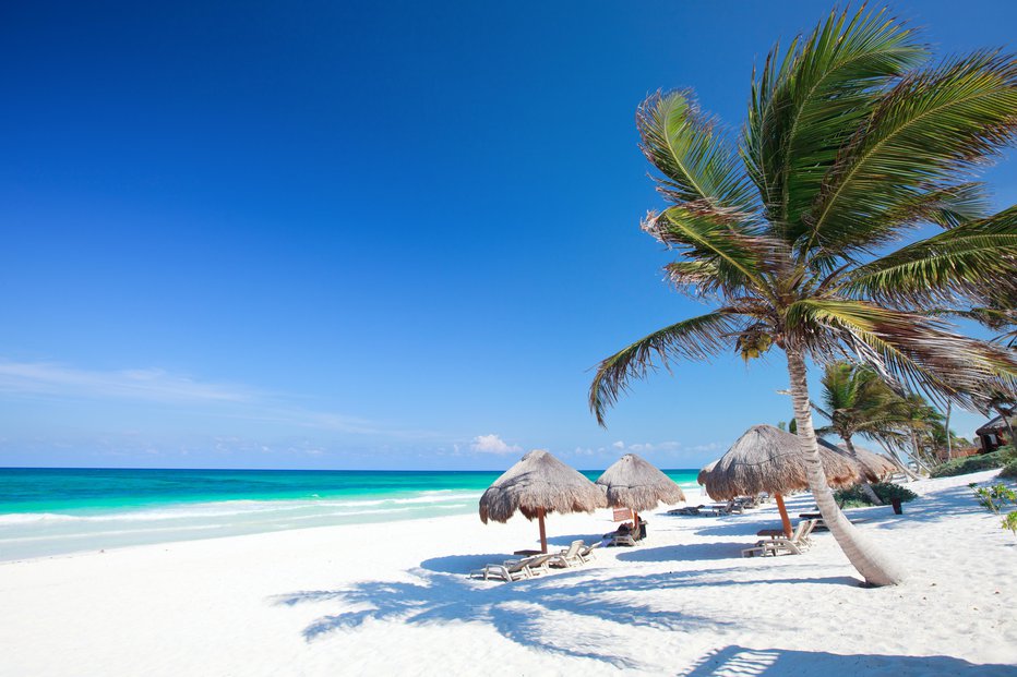 Fotografija: Tulum Beach očara vsakogar, ki jo zagleda. FOTO: Shalamov/getty Images