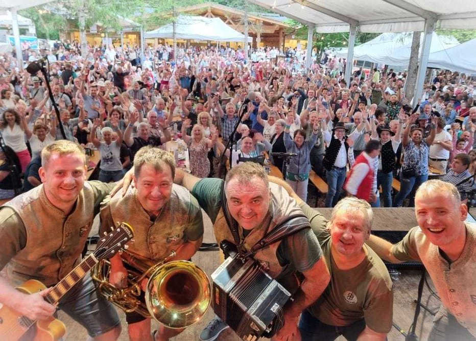 Fotografija: Original Štajerci, ki veliko nastopajo v tujini, bodo v spremljevalnem programu nastopili v soboto. FOTO: Osebni arhiv 