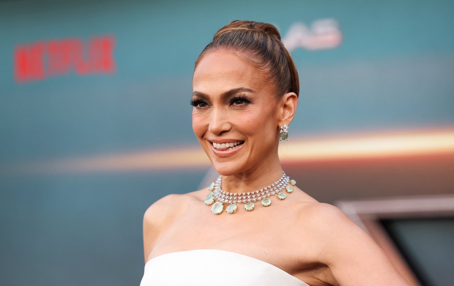 Fotografija: Prijatelji Jennifer Lopez verjamejo da se bo, tako kot vedno, znova pobrala. FOTO: Mario Anzuoni/Reuters