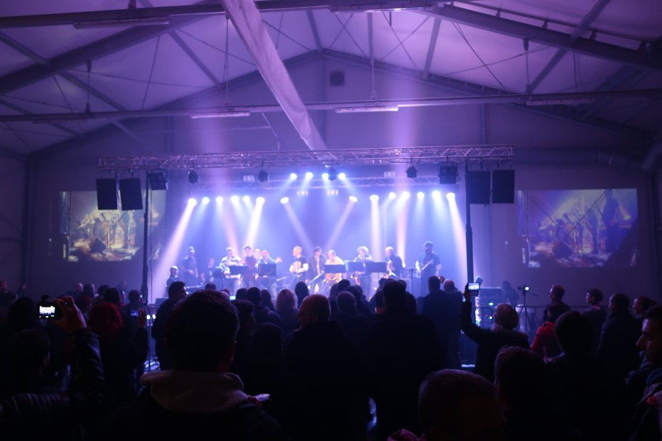 Fotografija: Leta 2019 so ob 35-letnici rocka v Radgoni gostili veliki koncert s štirinajstimi skupinami. FOTO: OSTE BAKAL