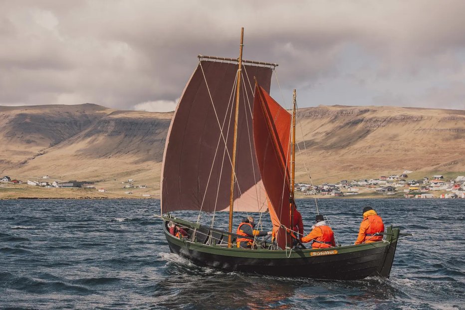 Fotografija: Naddoddur med pripravami na ekspedicijo FOTO: Sail2North