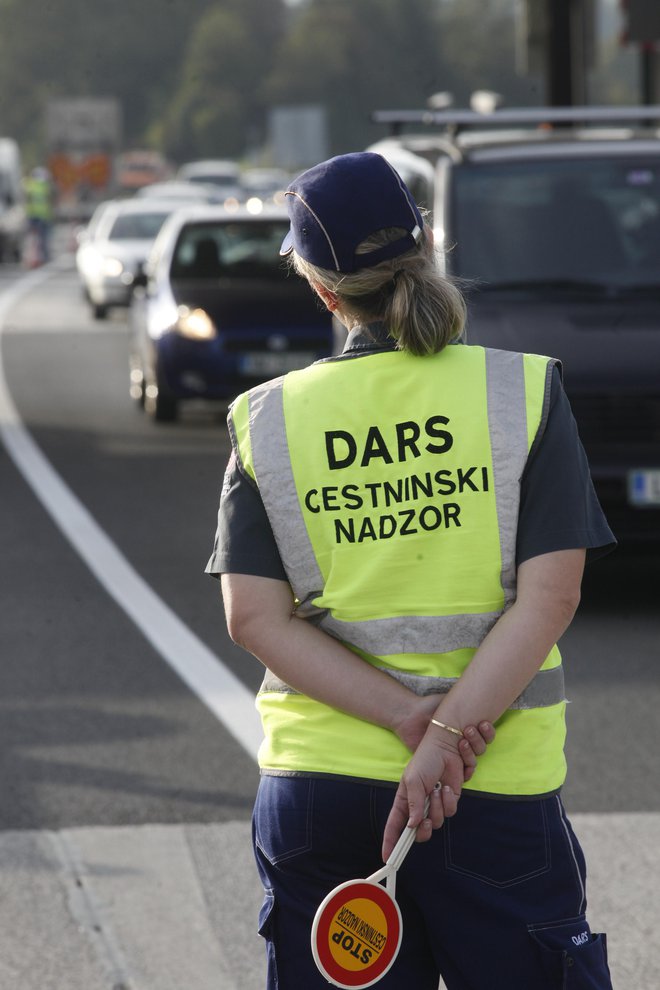 Uporaba veljavne vinjete z ne povsem točno registrsko oznako ni prekršek. FOTO: Mavric Pivk