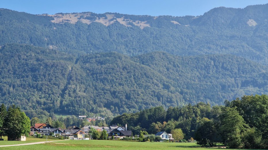 Fotografija: Postreže nam s številnimi čudovitimi razgledi. FOTOGRAFIJE: Špela Ankele